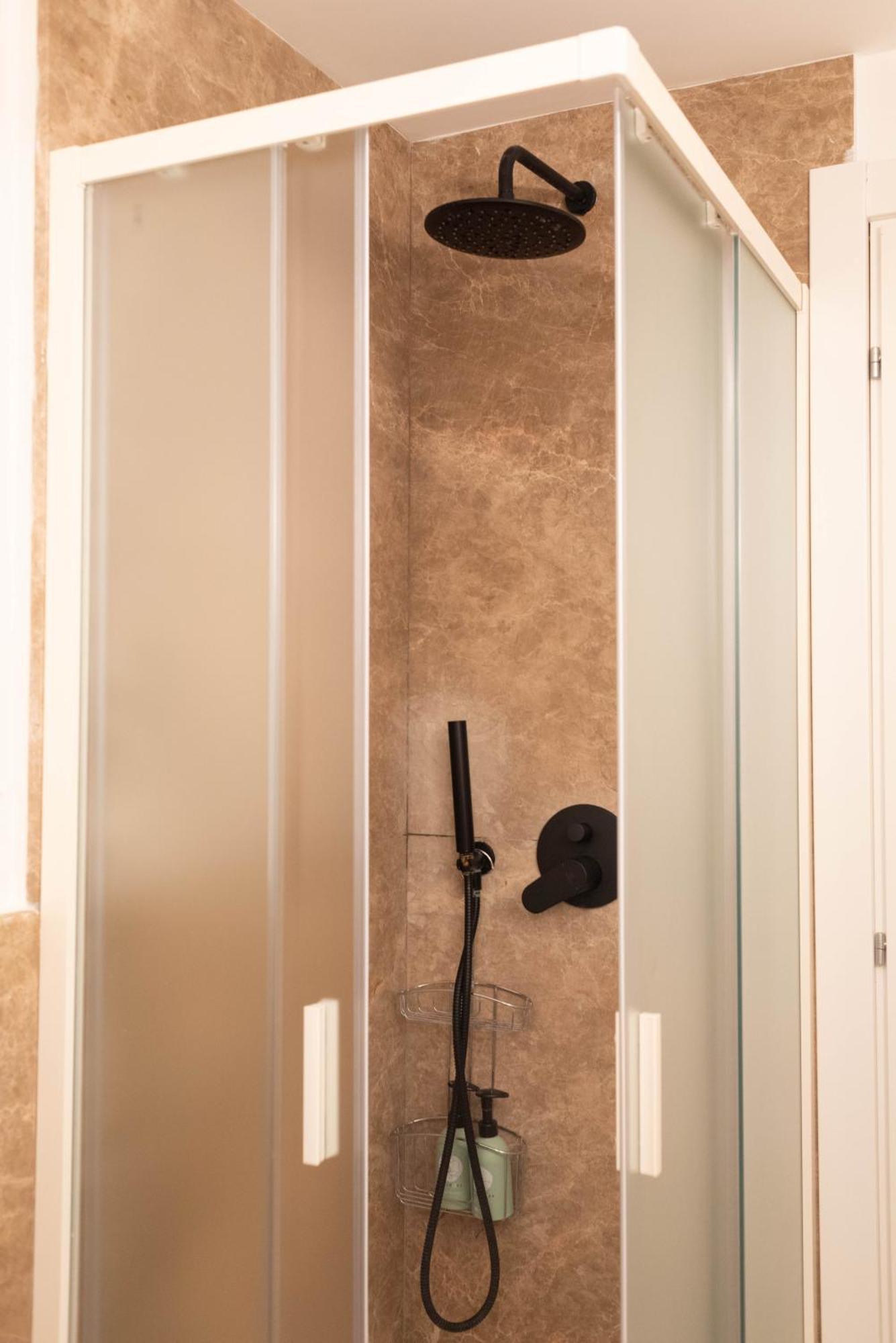 Boutique Grifone Apartment Roma Ngoại thất bức ảnh